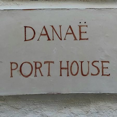 Danae Port House Apartment ไฮดรา ภายนอก รูปภาพ